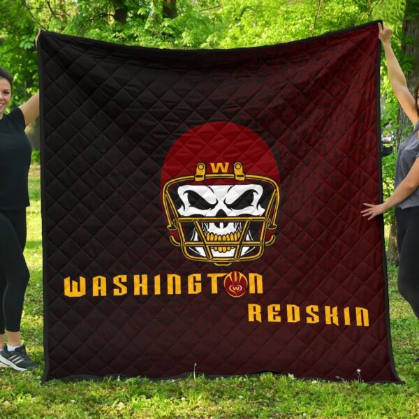 American Football Team Premium Quilt – Washington Redskin Skull Wearing Helmet Quilt Blanket