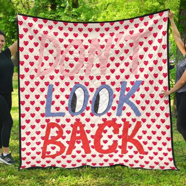 Don’t Look Back Red Heart Patterns Premium Quilt Blanket