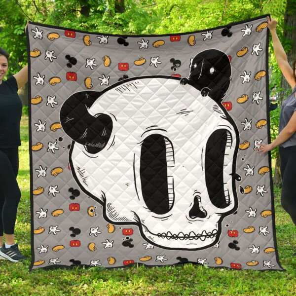 Halloween Premium Quilt | Old Mickey Skull Head Tapestry Quilt Blanket