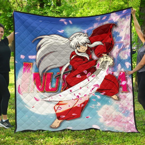 Inuyasha Anime Premium Quilt Inuyasha Using Sword Sakura Blossom Flower Flying Quilt Blanket