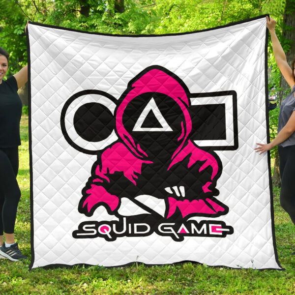 Squid Game Movie Premium Quilt Cold Triangle Squid Worker Portrait Artwork White Quilt Blanket