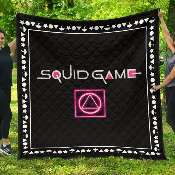 Squid Game Movie Premium Quilt Neon Squid Symbols Round Square Triangle Umbrella Patterns Quilt Blanket