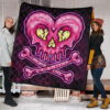 Valentine Premium Quilt Melting Heart Skull Poison Valentine Heart Background Quilt Blanket 1